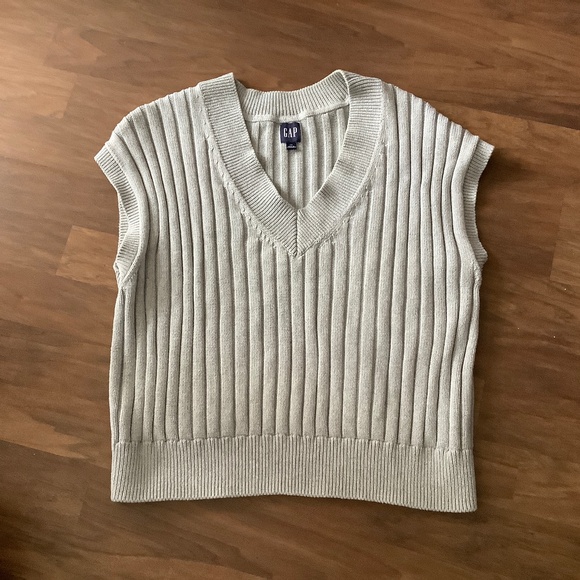Gap grey blue knit sweater vest - Picture 1 of 6